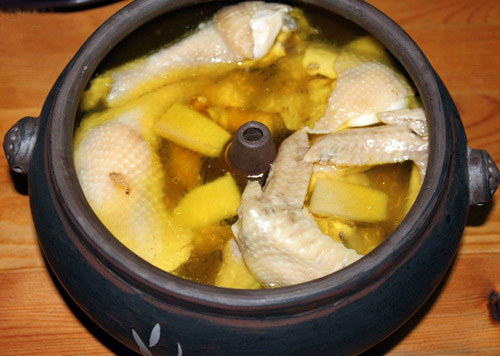 chicken stewed with astragalus rcot for qi